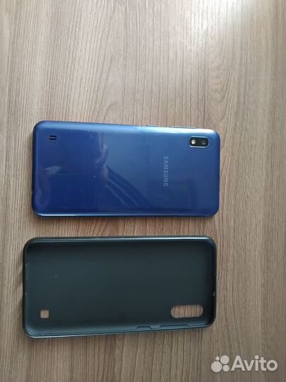 Samsung Galaxy A10, 2/32 ГБ