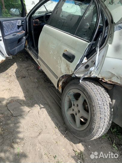 Разбор toyota carina е 1994