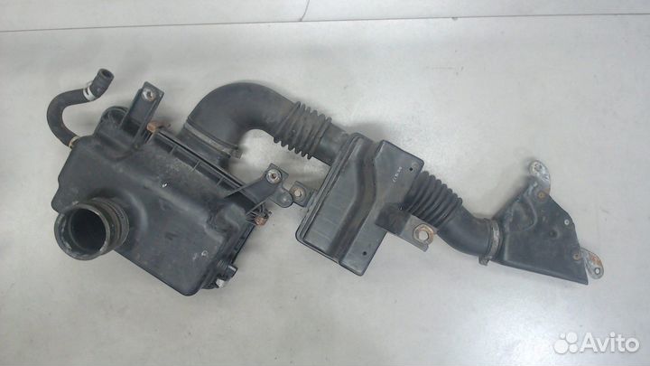 Корпус воздушного фильтра Suzuki Ignis, 2001