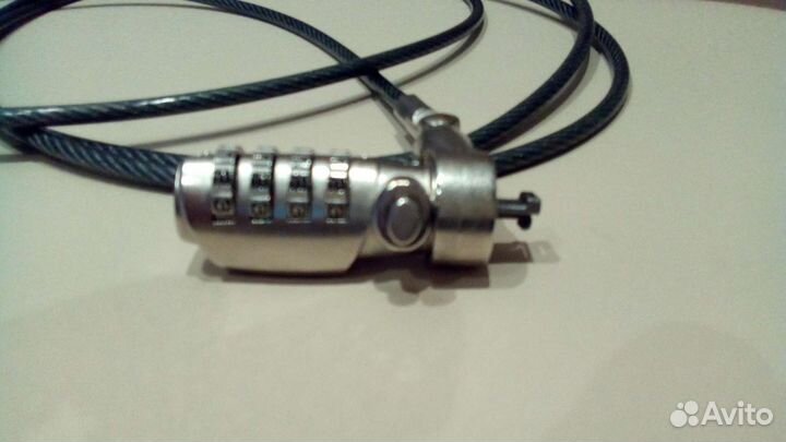 Замок-трос для ноутбука кодовый