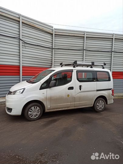Багажник на крышу Nissan NV 200