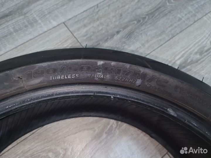 Комплект моторезины Bridgestone S22