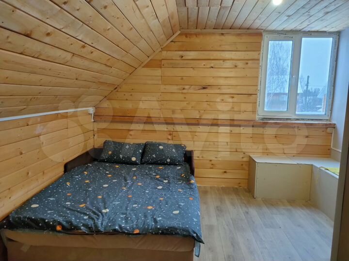 Коттедж 165 м² на участке 13 сот.