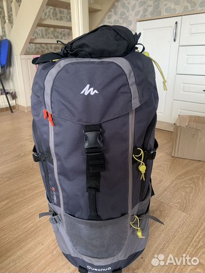 Рюкзак туристический новый 70 литров Quechua