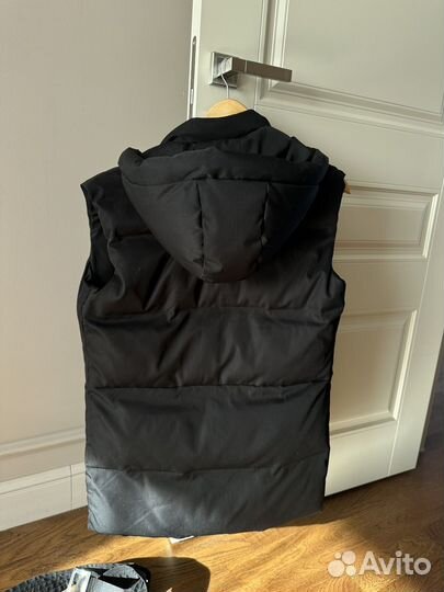 Manera odevatca жилетка