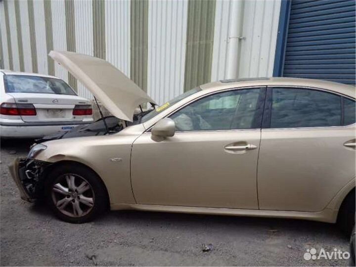 Разбор на запчасти Lexus IS
