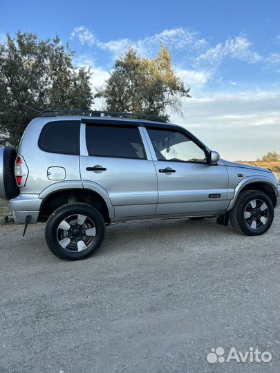 Chevrolet Niva, 2008