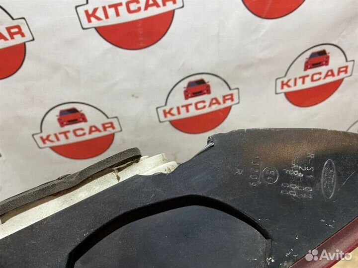 Фонарь задний правый (дефект) Ford Focus 2