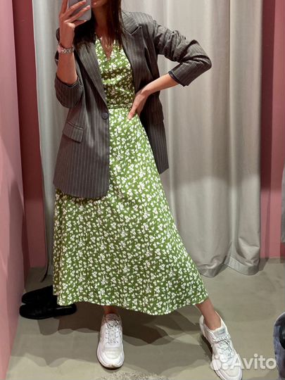 Платье в цветочек tres