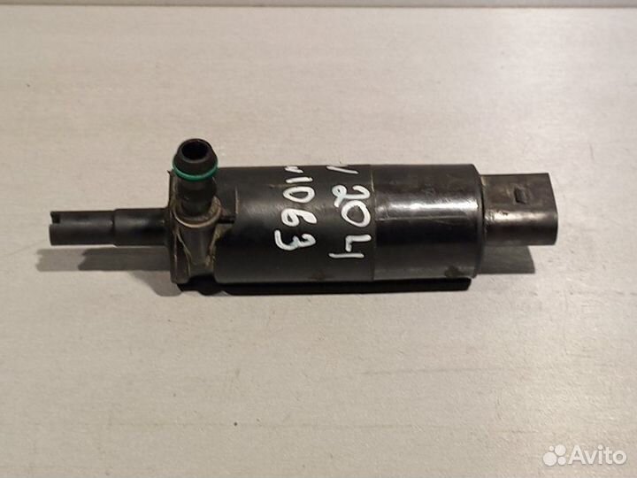 Насос омывателя фар Mercedes Benz C-Class седан