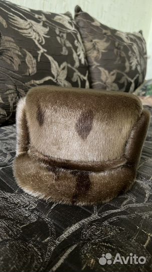 Мужская шапка