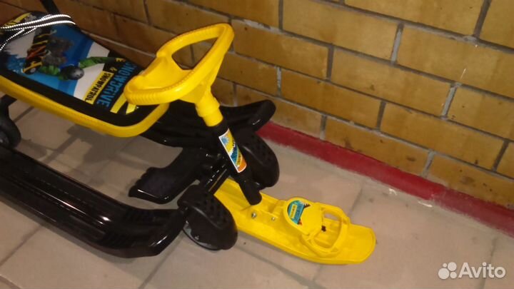 Детский снегокат