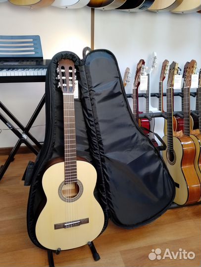 Новый чехол для классической гитары Solo чгк 4