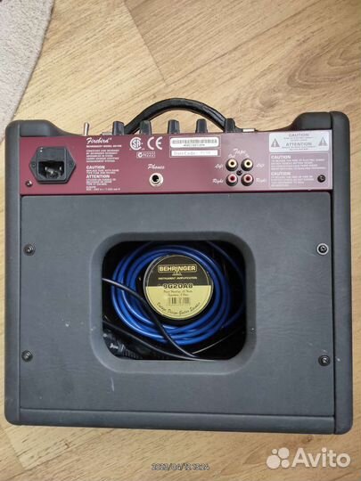 Гитарный комбик behringer