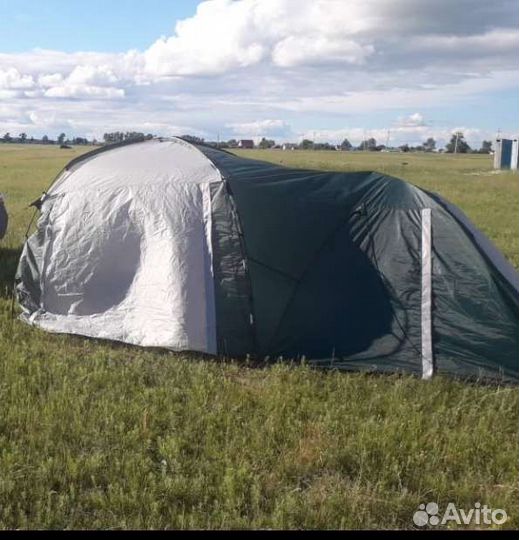 Палатка туристическая 4 местная бу