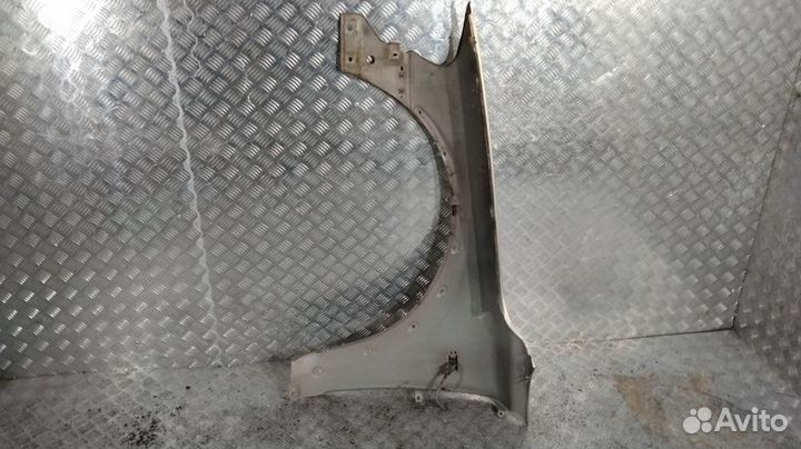 Крыло Volvo XC70 (2002-2007)
