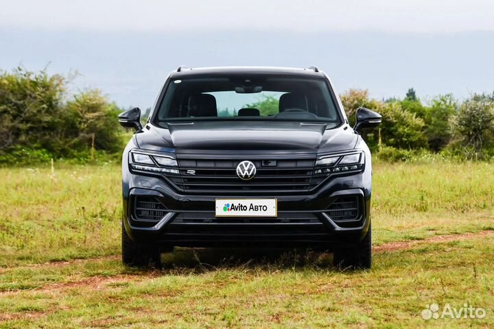 Volkswagen Touareg 3.0 AT, 2023, 10 900 км