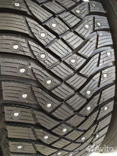 Goodyear UltraGrip Arctic 2 245/45 R18