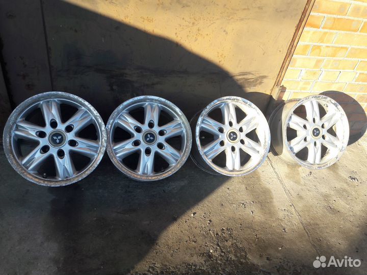 Диски литые Mitsubishi Pagero 3 R16 ET32