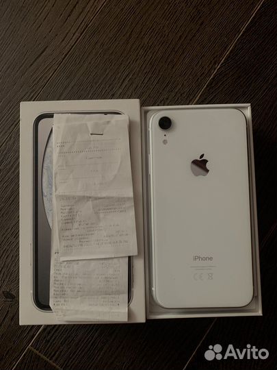 iPhone Xr, 64 ГБ