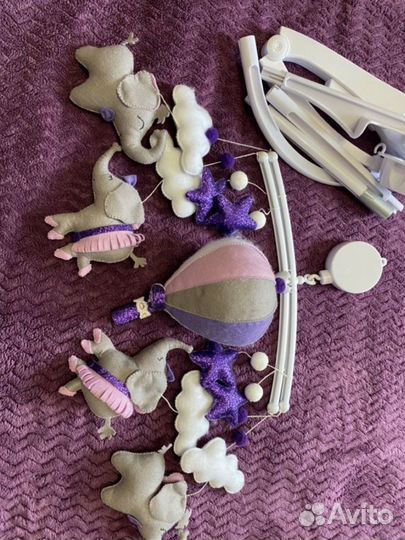 Музыкальный мобиль на кроватку из фетра