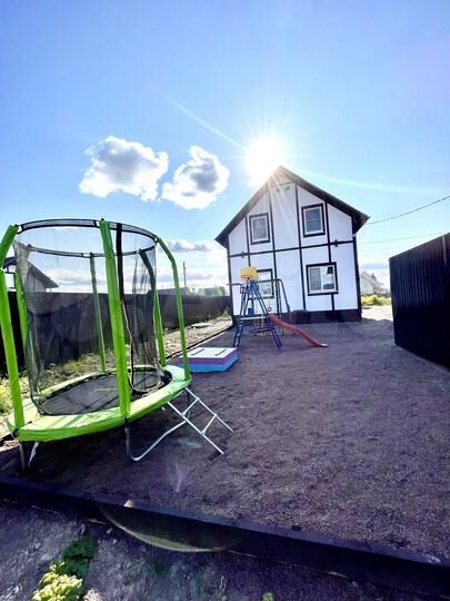 Дом 100 м² на участке 5 сот.