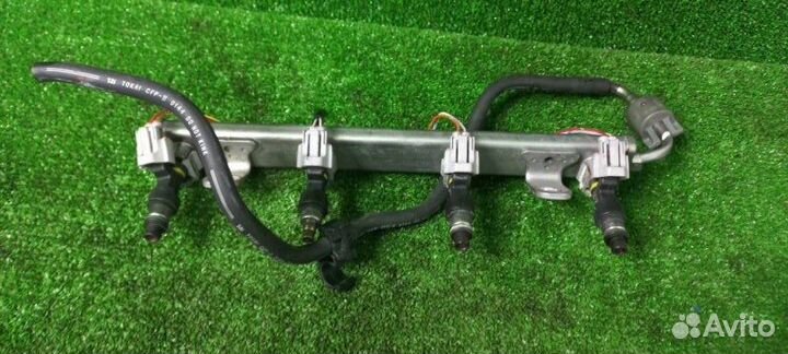 Форсунка топливная Nissan Qashqai J10 MR20DE 2011