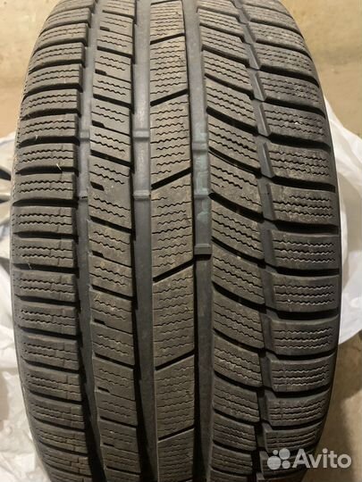 Toyo Snowprox S954 235/45 R17
