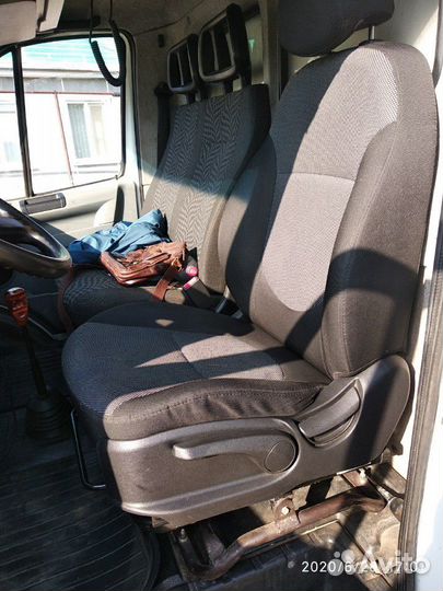 Сиденье на Газель(Валдай) от иномарок