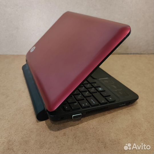 Нетбук HP Mini 210-1100