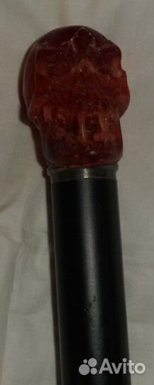 Трость металлическая с навершием в виде черепа