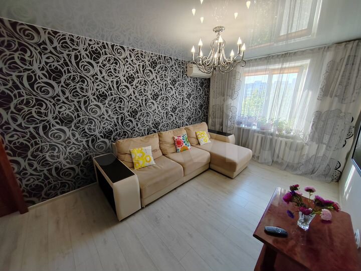 3-к. квартира, 60 м², 6/9 эт.