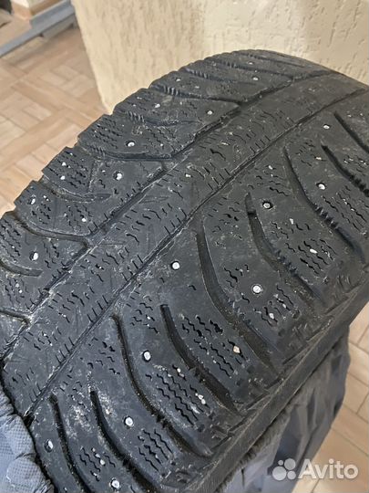 Bridgestone Ice Cruiser 5000 205/55 R16