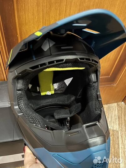 Велошлем фулл-фейс