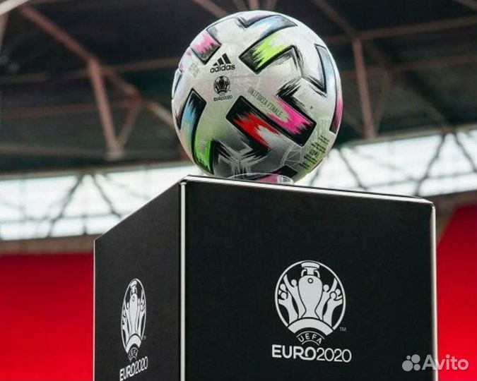 Футбольный мяч adidas uniforia euro 2020