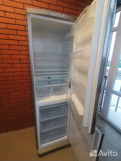 Холодильник indesit