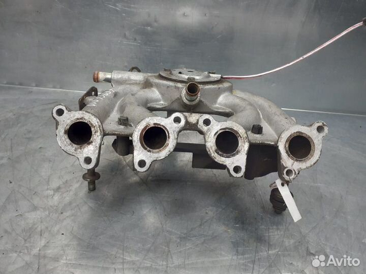 Коллектор впускной Volkswagen Polo 1994-1999