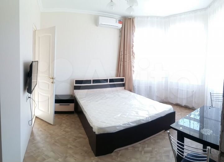 Комната 25 м² в 5-к., 2/2 эт.