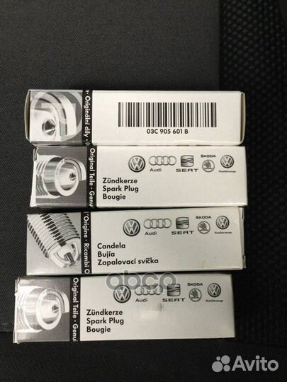 Oevag-03C905601B свеча зажигания Audi A1, VW P