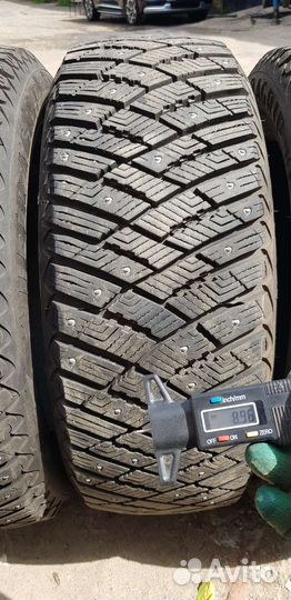 Goodyear Ultragrip Ice Arctic 205/55 R16