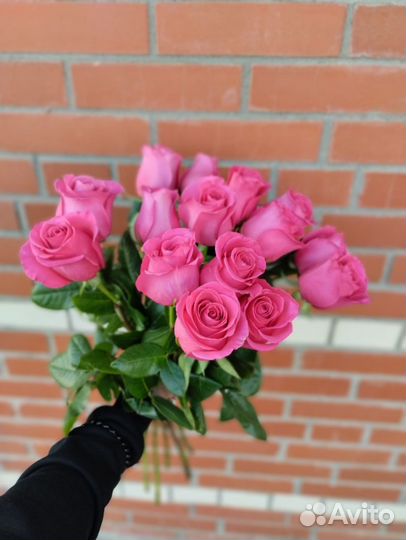 Букет розовых роз