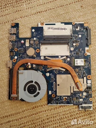 Ноутбук Lenovo G50-80 в разбор