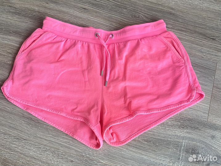 Шорты женские