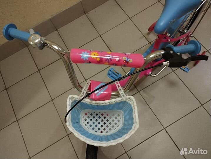 Новый велосипед для девочки