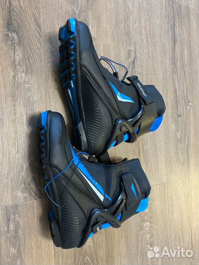 Лыжные ботинки salomon rs8