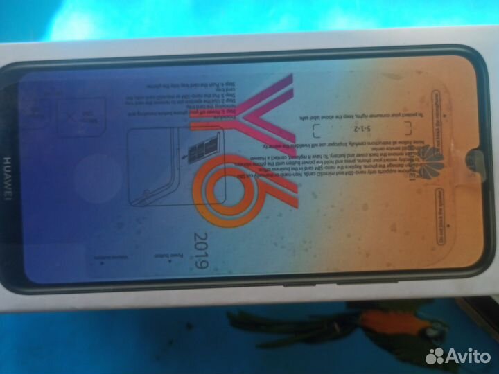 HUAWEI Y6 (2019), 2/32 ГБ