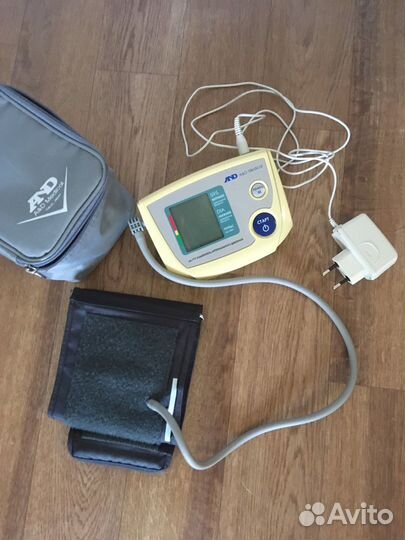 Тонометр автоматический