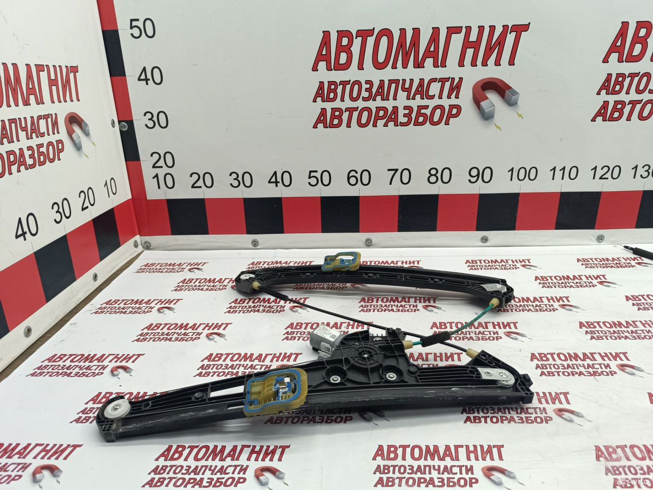 Стеклоподъемник передний правый Geely Monjaro