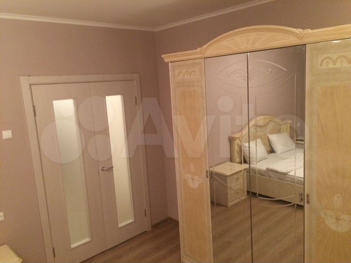 2-к. квартира, 64 м², 18/25 эт.