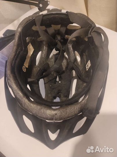 Велошлем взрослый